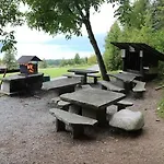Alpine Feeling & Lakeside * Kienholz