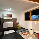 Alpine Feeling & Lakeside Apartment Kienholz