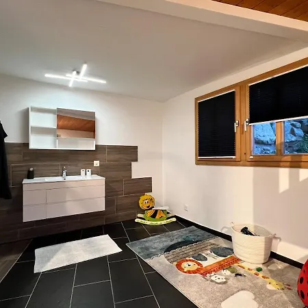 Alpine Feeling & Lakeside Apartment Kienholz